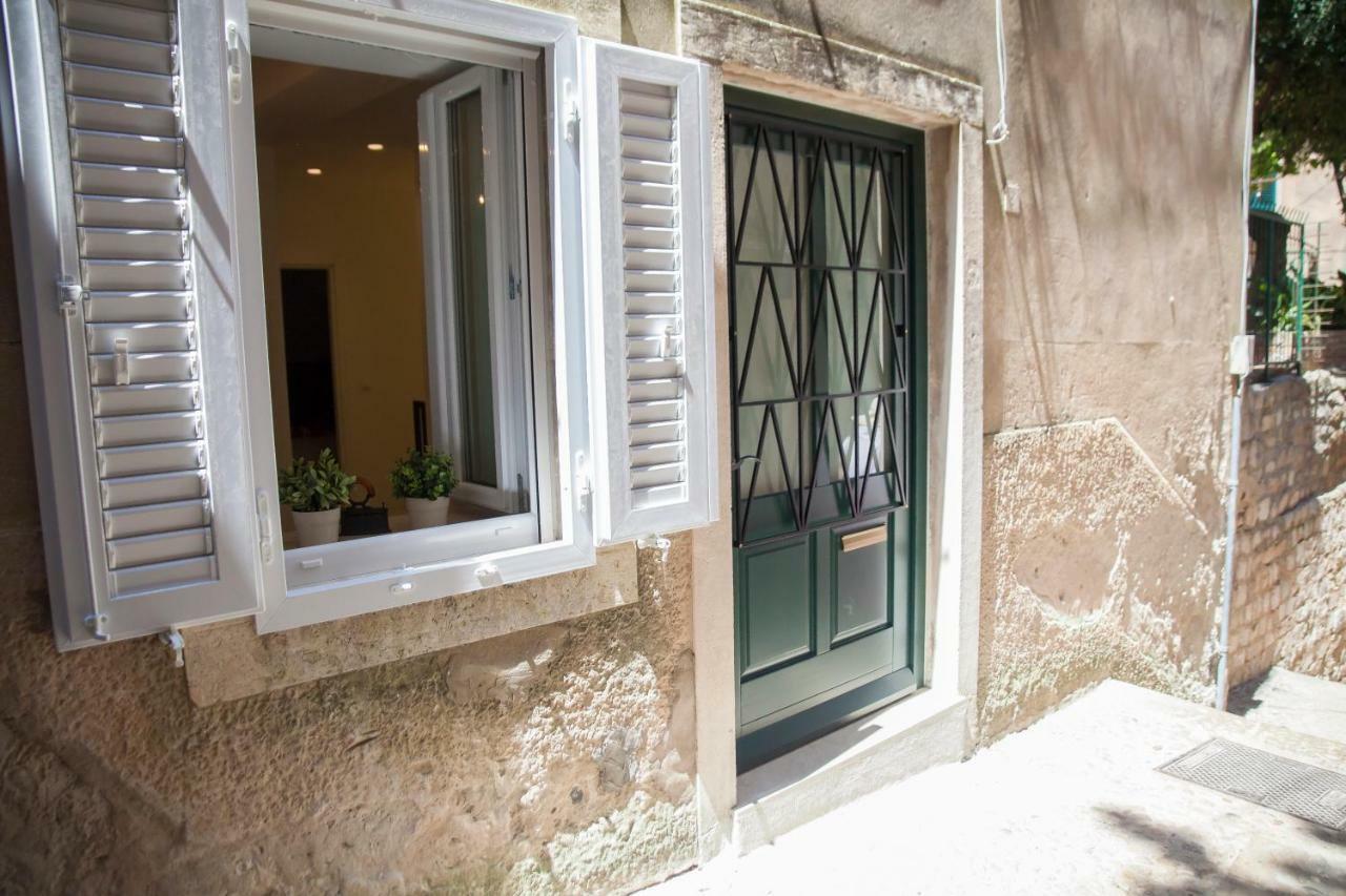 Petra Design Apartment ドゥブロブニク エクステリア 写真